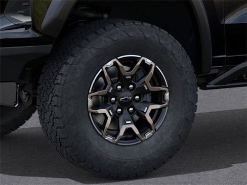 New 2026 Chevrolet Colorado ZR2 w/ Technology Package image 9