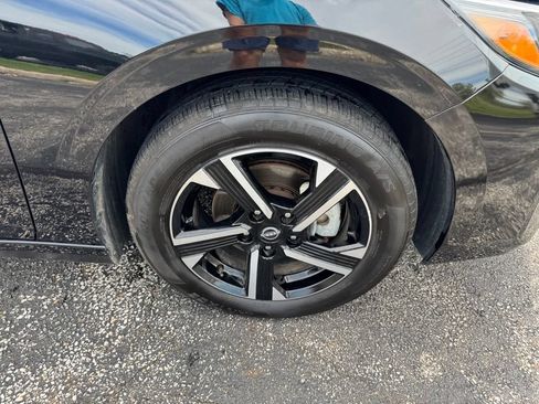Used 2025 Nissan Sentra SV FWD image 26