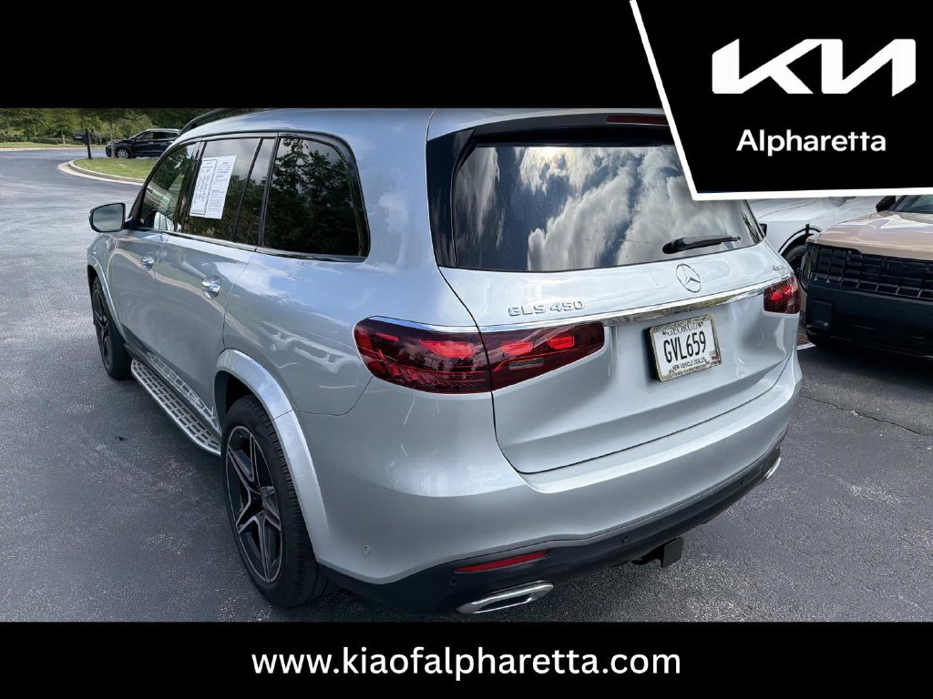 Used 2025 Mercedes-Benz GLS 450 4MATIC image 5