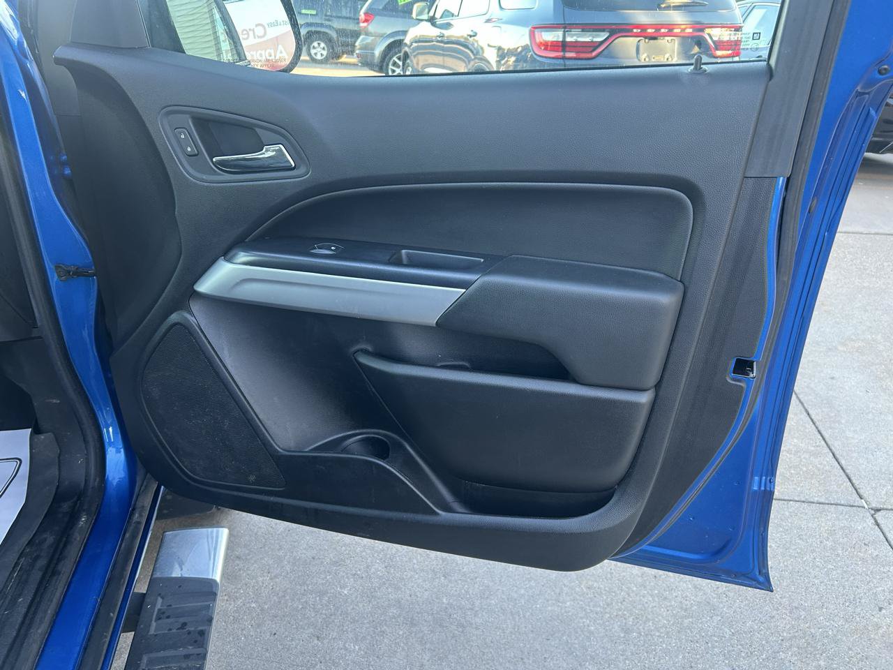 Used 2018 Chevrolet Colorado LT w/ Luxury Package, Chrome AWD/4WD image 16