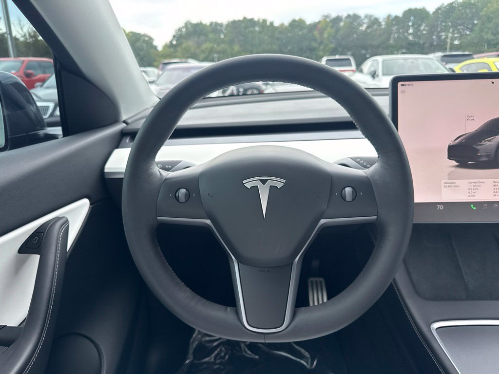 Used 2022 Tesla Model Y Performance AWD/4WD image 13
