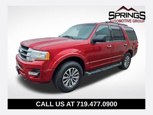 Used 2017 Ford Expedition XLT w/ Equipment Group 202A AWD/4WD image 1