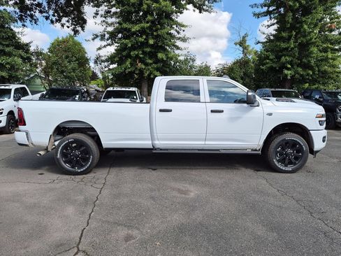 New 2027 RAM 2500 Tradesman AWD/4WD image 8