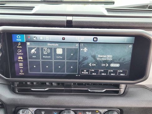 Used 2024 Jeep Wrangler Sport S image 15