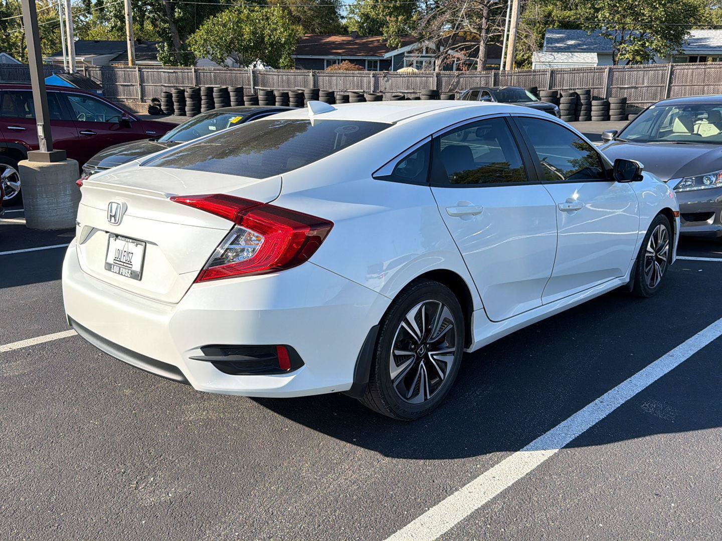 Used 2016 Honda Civic EX-L image 4