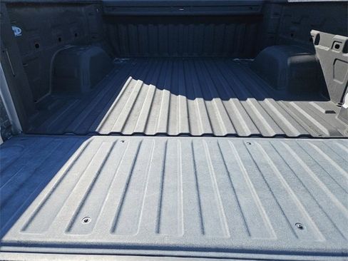 Used 2020 Chevrolet Silverado 1500 Custom w/ Custom Value Package image 30