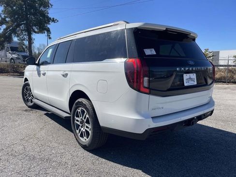 New 2026 Ford Expedition Max Active image 25