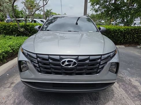 Used 2023 Hyundai Tucson SEL w/ Convenience Package AWD/4WD image 6