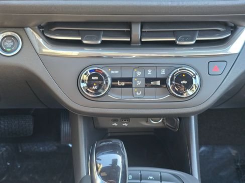 New 2026 Buick Envista Preferred FWD image 21