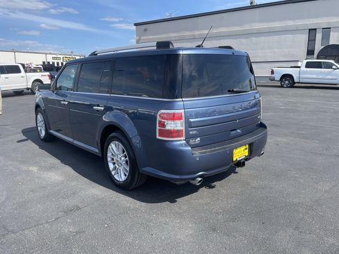 Used 2018 Ford Flex SEL w/ Equipment Group 202A AWD/4WD image 6