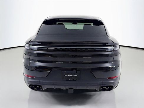 New 2026 Porsche Cayenne Coupe AWD/4WD image 26