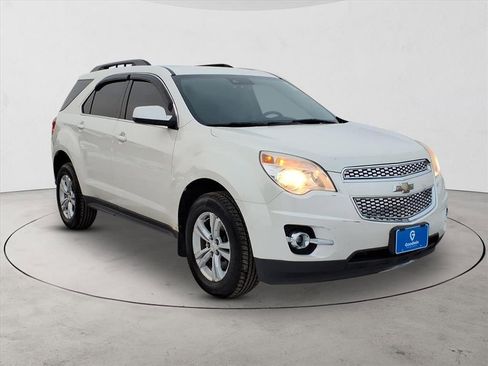 Used 2014 Chevrolet Equinox LT w/ Safety Package image 4