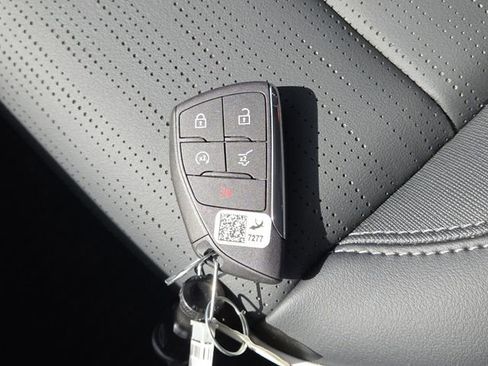 New 2026 Buick Enclave Sport Touring w/ Power Package image 41