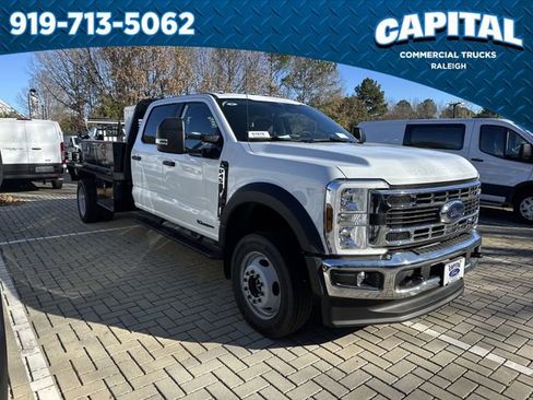 New 2026 Ford F450 XL w/ XL Chrome Package image 2