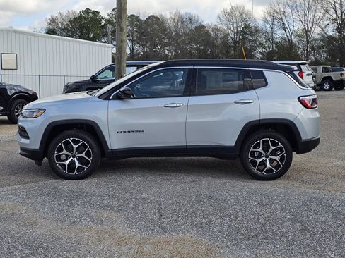 New 2026 Jeep Compass Limited AWD/4WD image 29