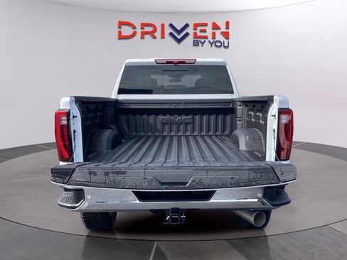 New 2026 GMC Sierra 2500 SLT w/ SLT Premium Package image 6