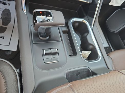 New 2026 GMC Sierra 1500 Denali w/ Denali Reserve Package image 33