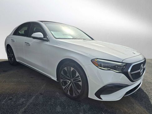 Certified 2025 Mercedes-Benz E 350 4MATIC Sedan image 7