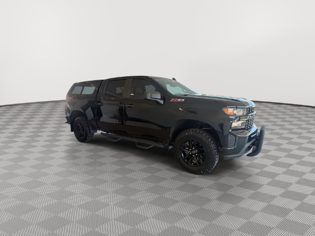 Used 2021 Chevrolet Silverado 1500 Custom Trail Boss w/ Midnight Edition AWD/4WD image 14