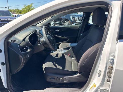 Used 2023 Chevrolet Malibu LT FWD image 10