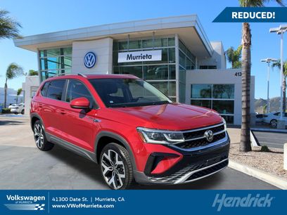 Used 2022 Volkswagen Taos SEL w/ Panoramic Sunroof Package