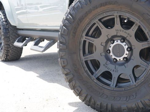 Used 2021 Ford Bronco Outer Banks AWD/4WD image 2