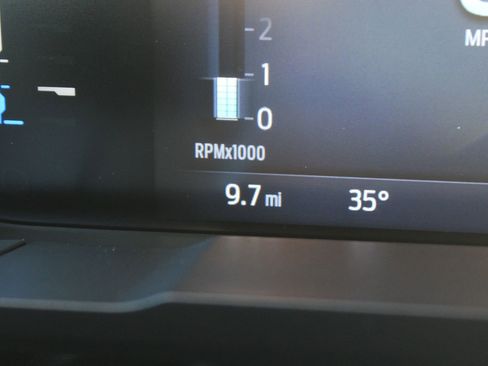 New 2025 Ford Maverick XL w/ Equipment Group 102A image 22