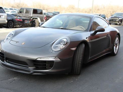 Used 2013 Porsche 911 Carrera 4S image 4