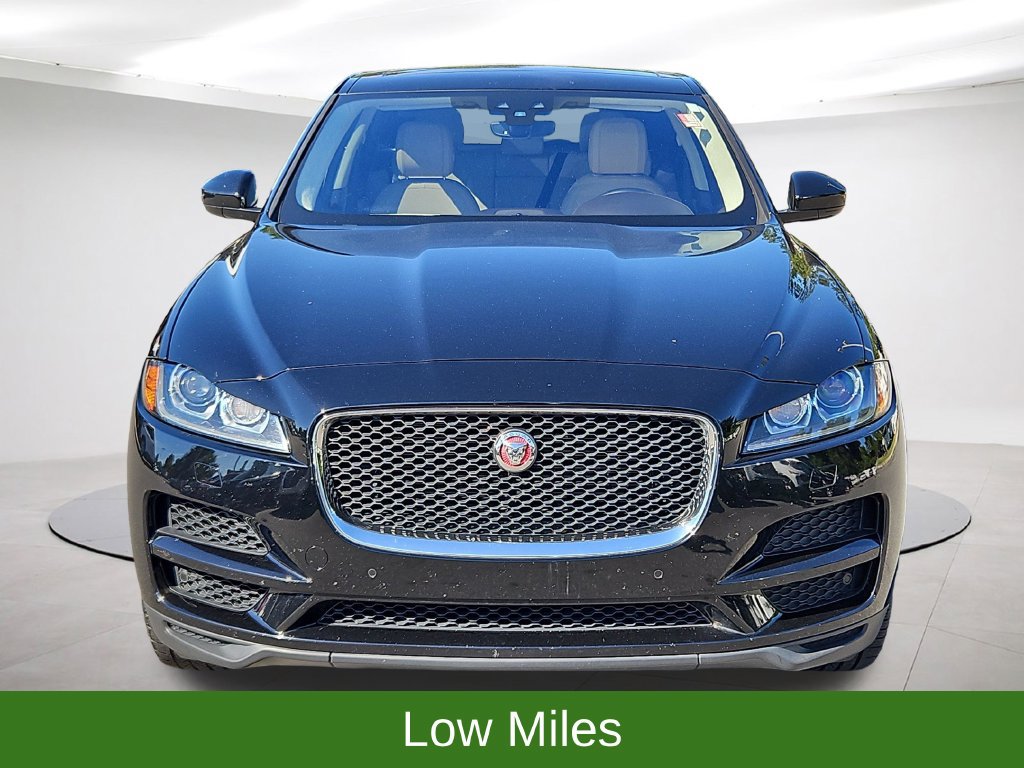 Used 2020 Jaguar F-PACE Prestige AWD/4WD image 2