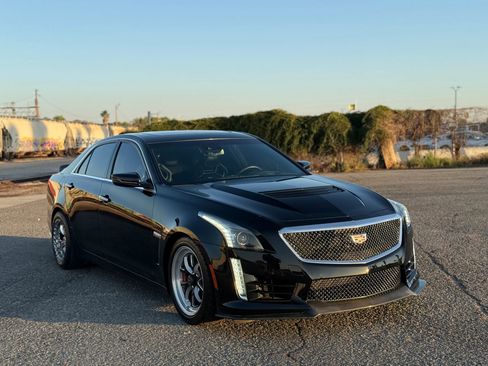 Used 2017 Cadillac CTS V w/ Luxury Package image 25