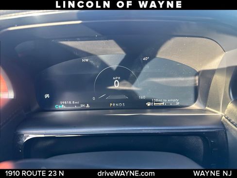 Certified 2022 Lincoln Nautilus Reserve image 16