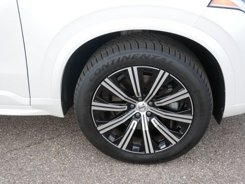 Certified 2023 Volvo XC90 B5 Core w/ Climate Package AWD/4WD image 9