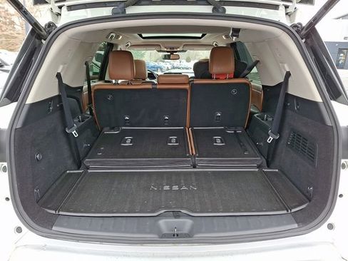 Used 2022 Nissan Pathfinder Platinum w/ Cargo Package image 28