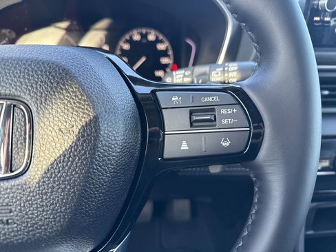 New 2025 Honda Pilot Touring image 26