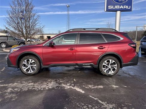 Used 2020 Subaru Outback Limited image 7
