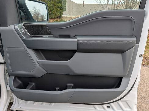 Used 2023 Ford F150 XLT w/ Equipment Group 302A High image 39