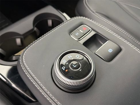 Used 2022 Ford Mustang Mach-E Select AWD/4WD image 17