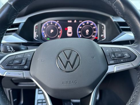 Used 2021 Volkswagen Arteon SE image 22