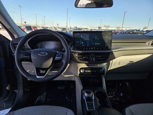 Used 2024 Ford Escape Active w/ Tech Pack #1 image 16