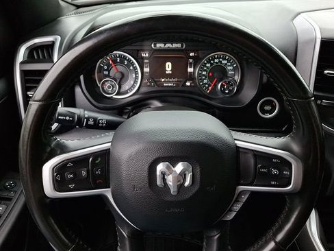 Used 2022 RAM 1500 Big Horn AWD/4WD image 18