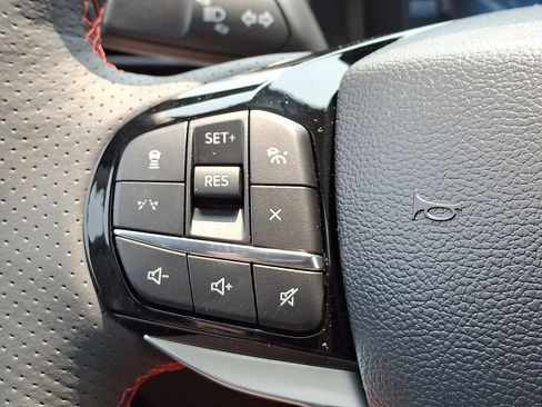 New 2025 Ford Explorer ST-Line image 16