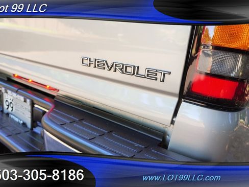 Used 2005 Chevrolet Silverado 3500 LT w/ Heavy-Duty Power Package AWD/4WD image 30