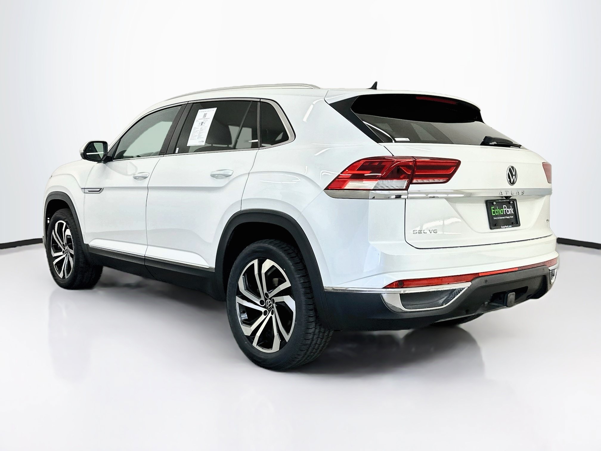 Used 2023 Volkswagen Atlas Cross Sport SEL AWD/4WD image 5