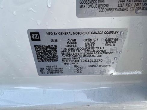 Used 2025 Chevrolet Silverado 2500 LT w/ Convenience Package image 16