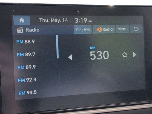 Used 2025 Hyundai Venue SEL FWD image 18