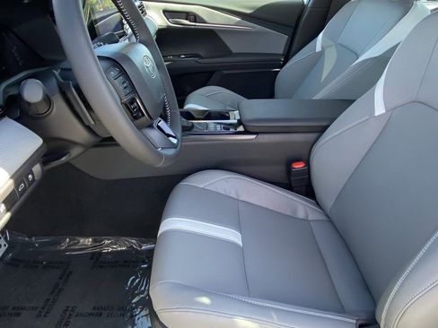 Certified 2026 Toyota Camry SE w/ Convenience Package image 22