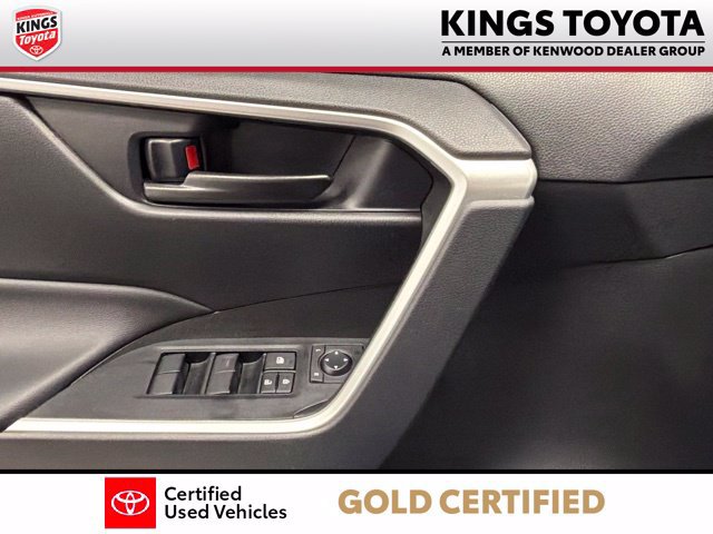 Used 2024 Toyota RAV4 LE FWD image 26