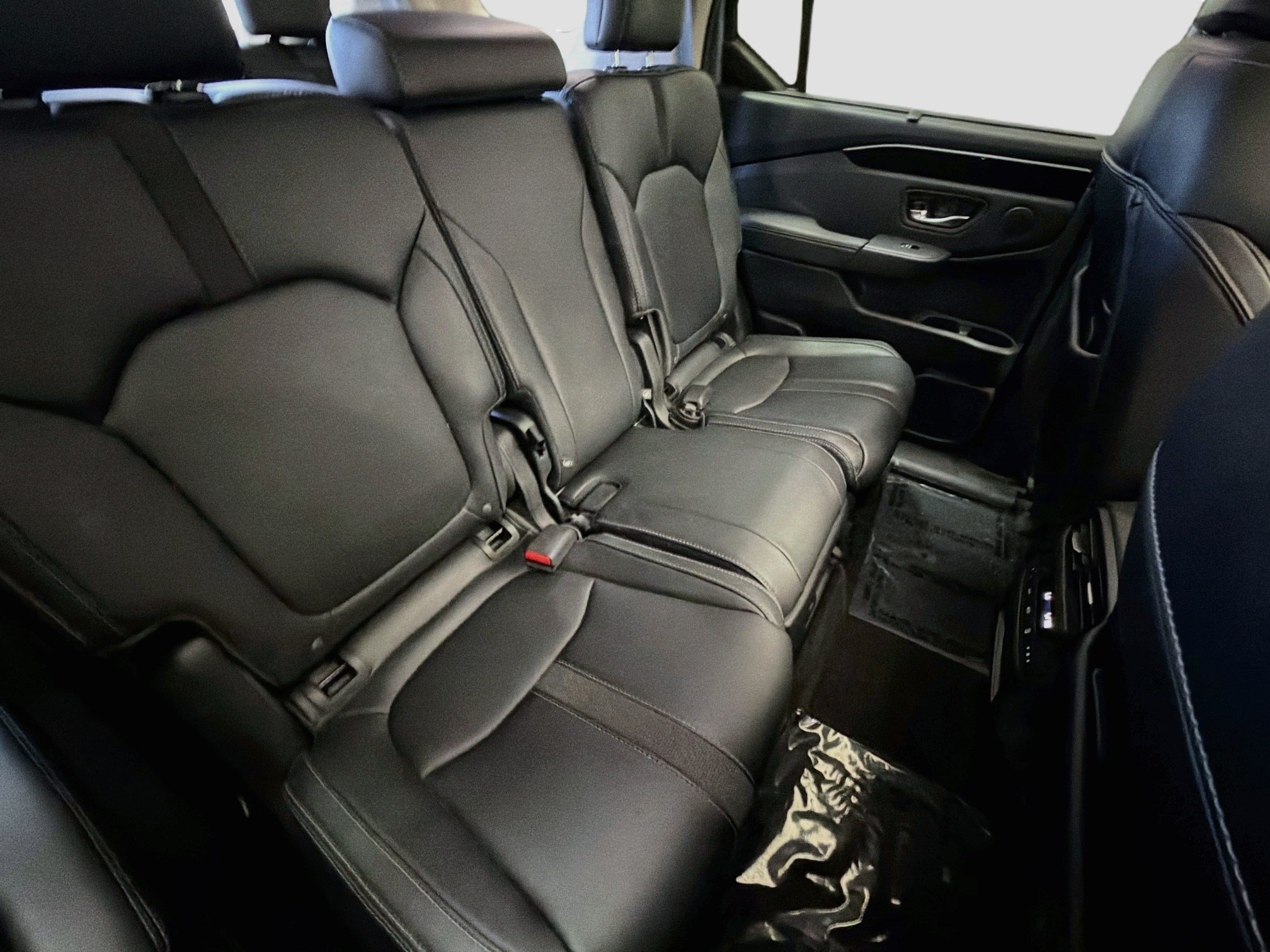Used 2024 Honda Pilot Touring image 14