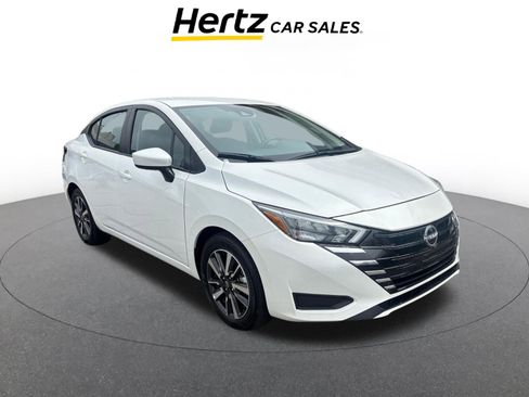 Used 2025 Nissan Versa SV FWD image 1