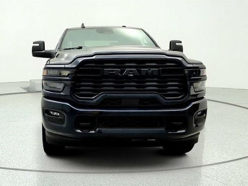 Used 2025 RAM 2500 Big Horn AWD/4WD image 2